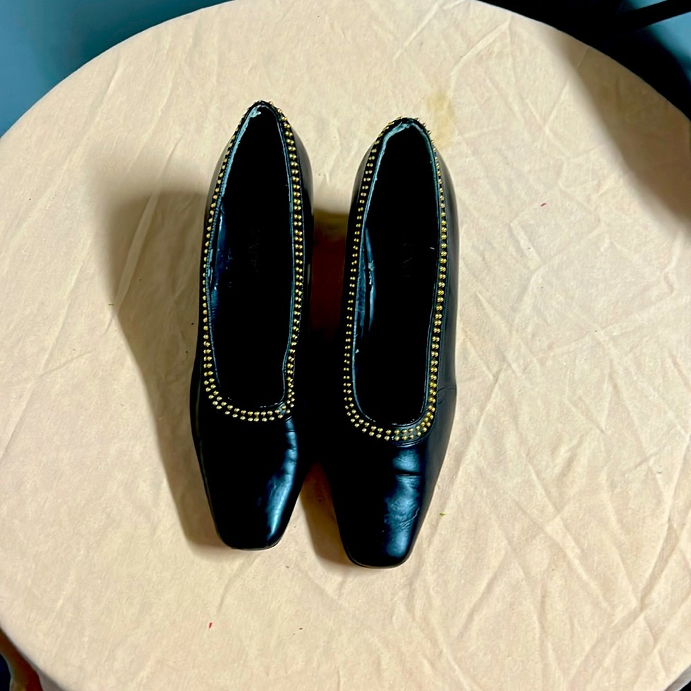 Ladies Shoes